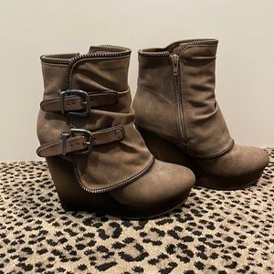 Gemini Boot Not Rated platform wedge bootie